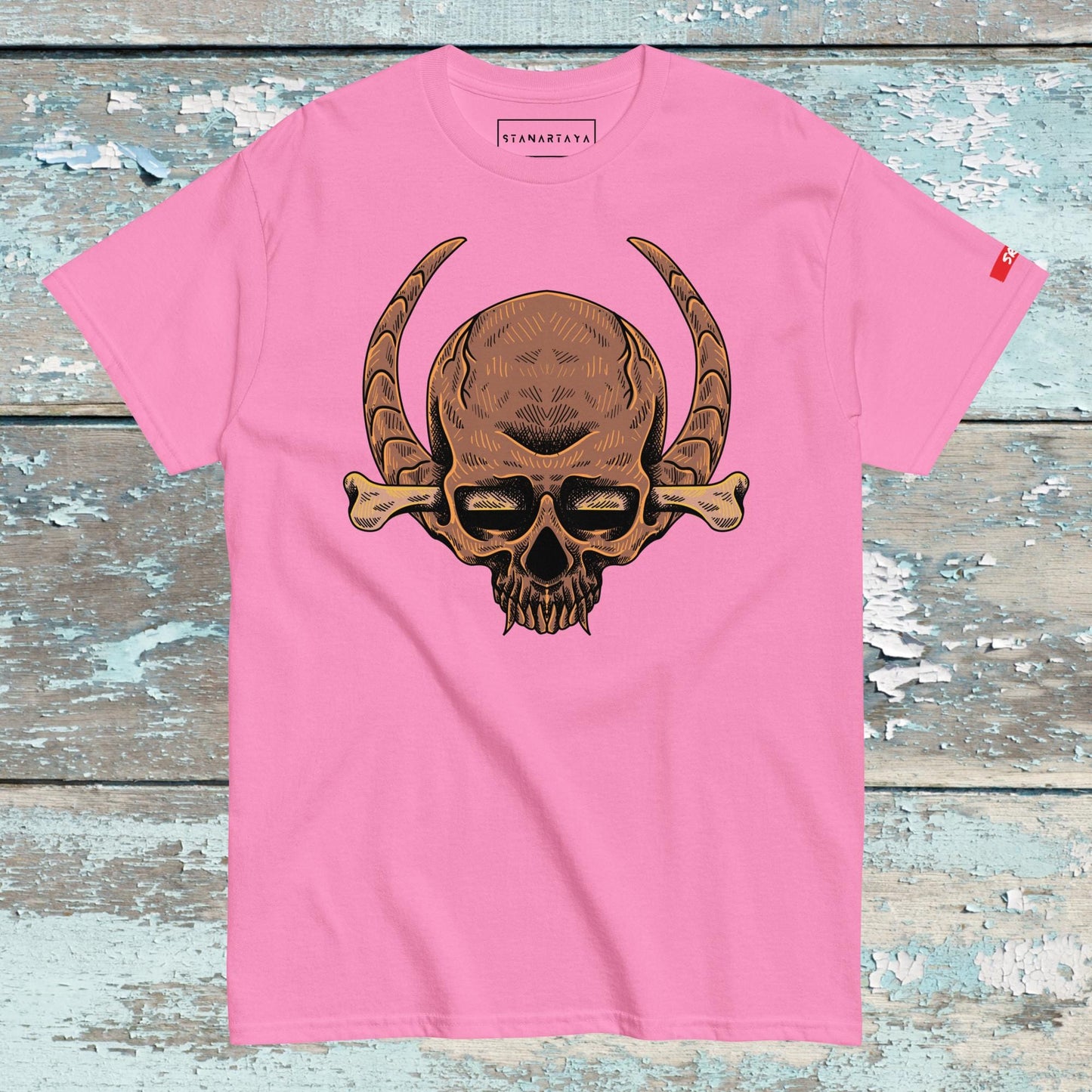 Skull with horn Tee