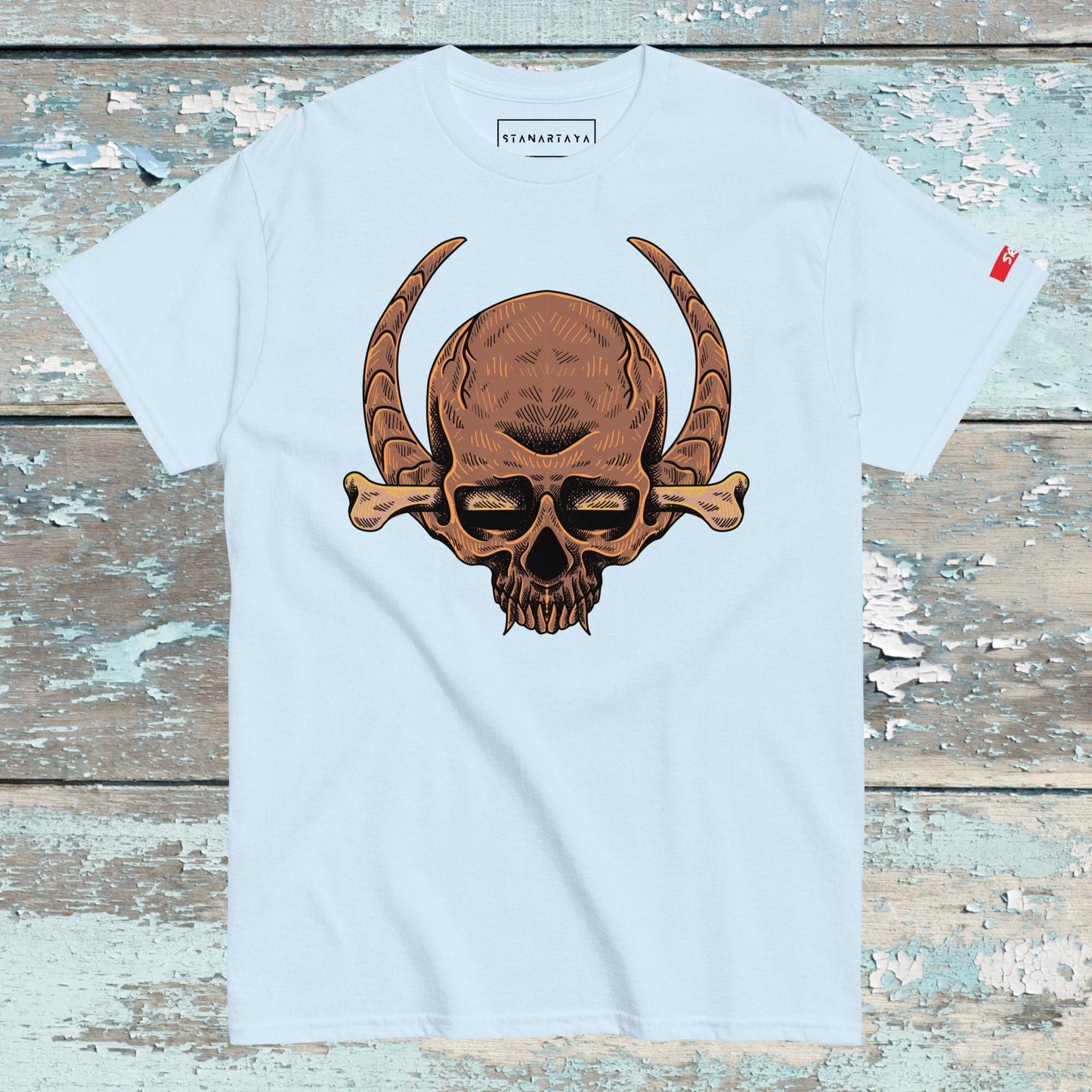 Skull with horn Tee
