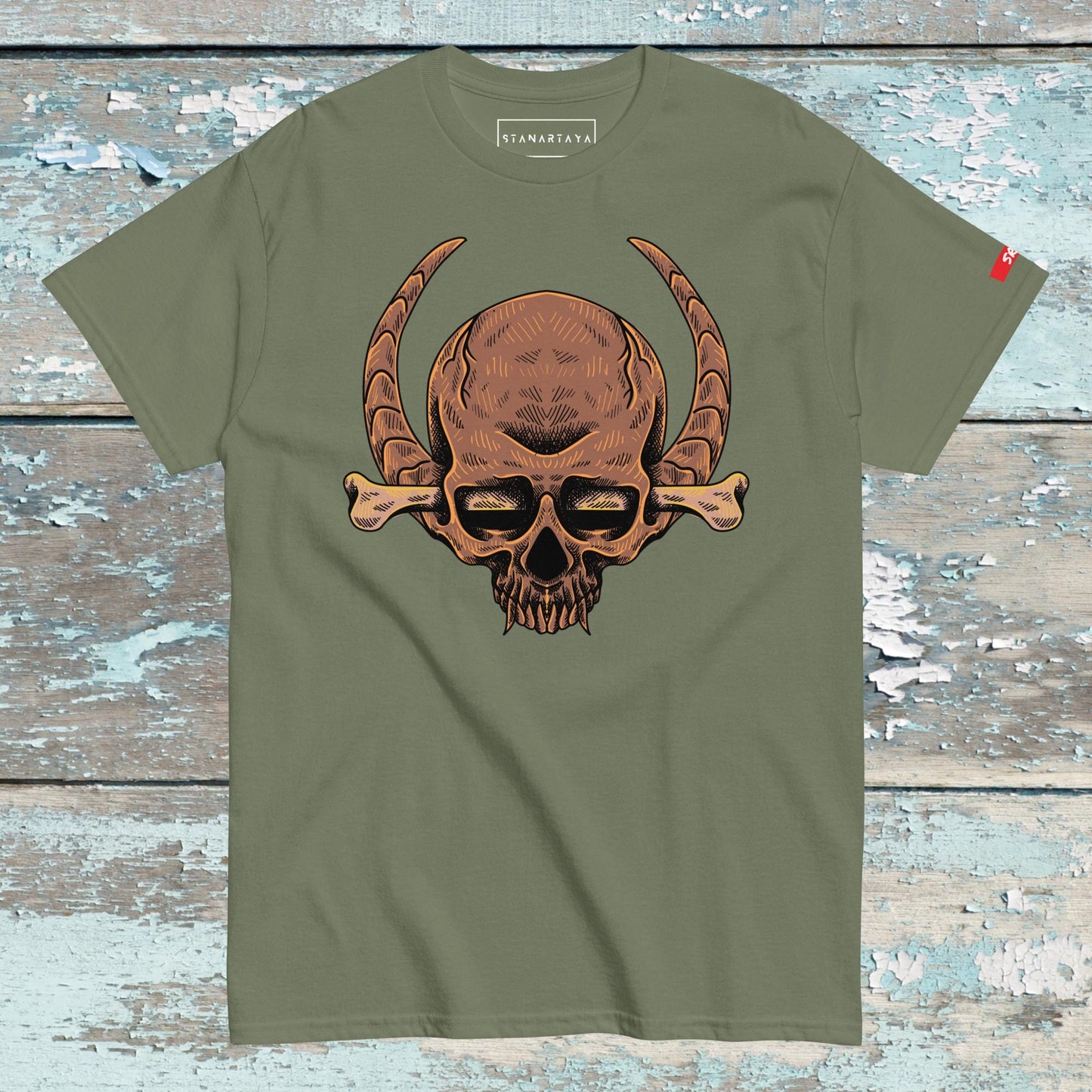 Skull with horn Tee