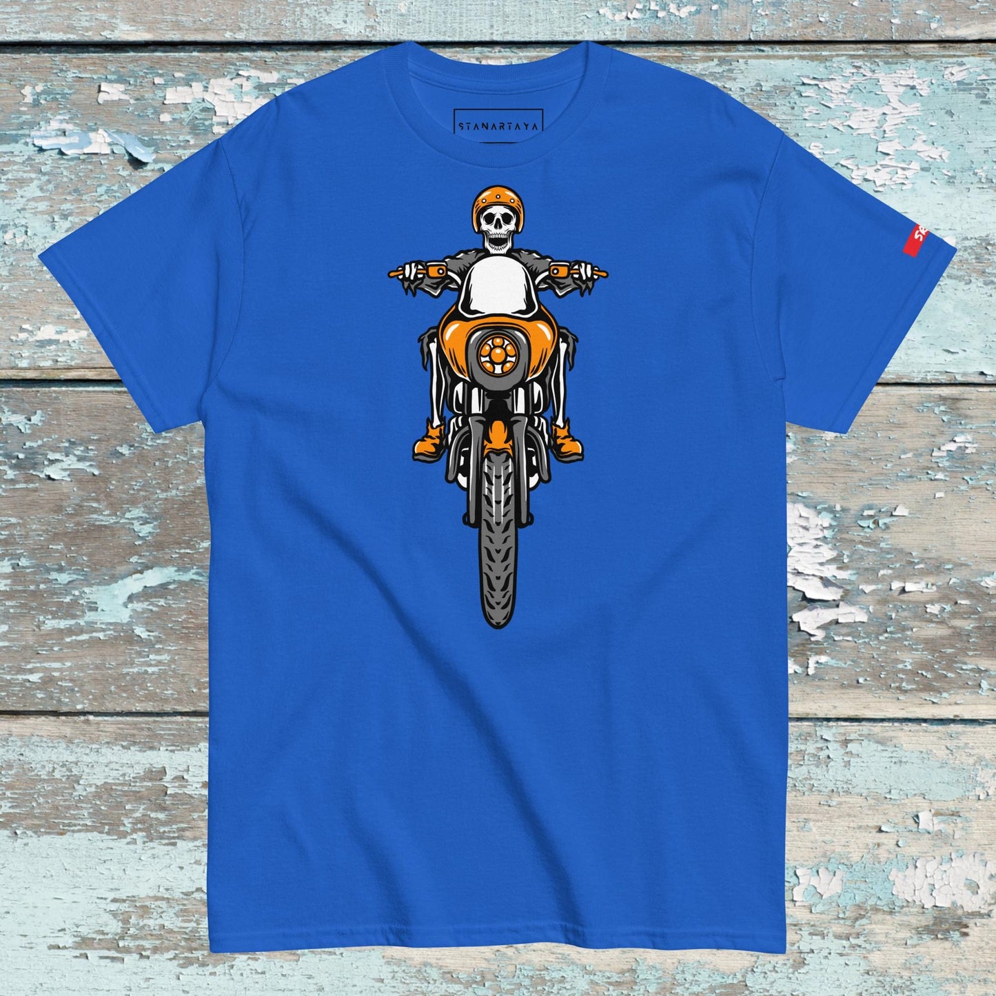 SKULL Riding motorcycle