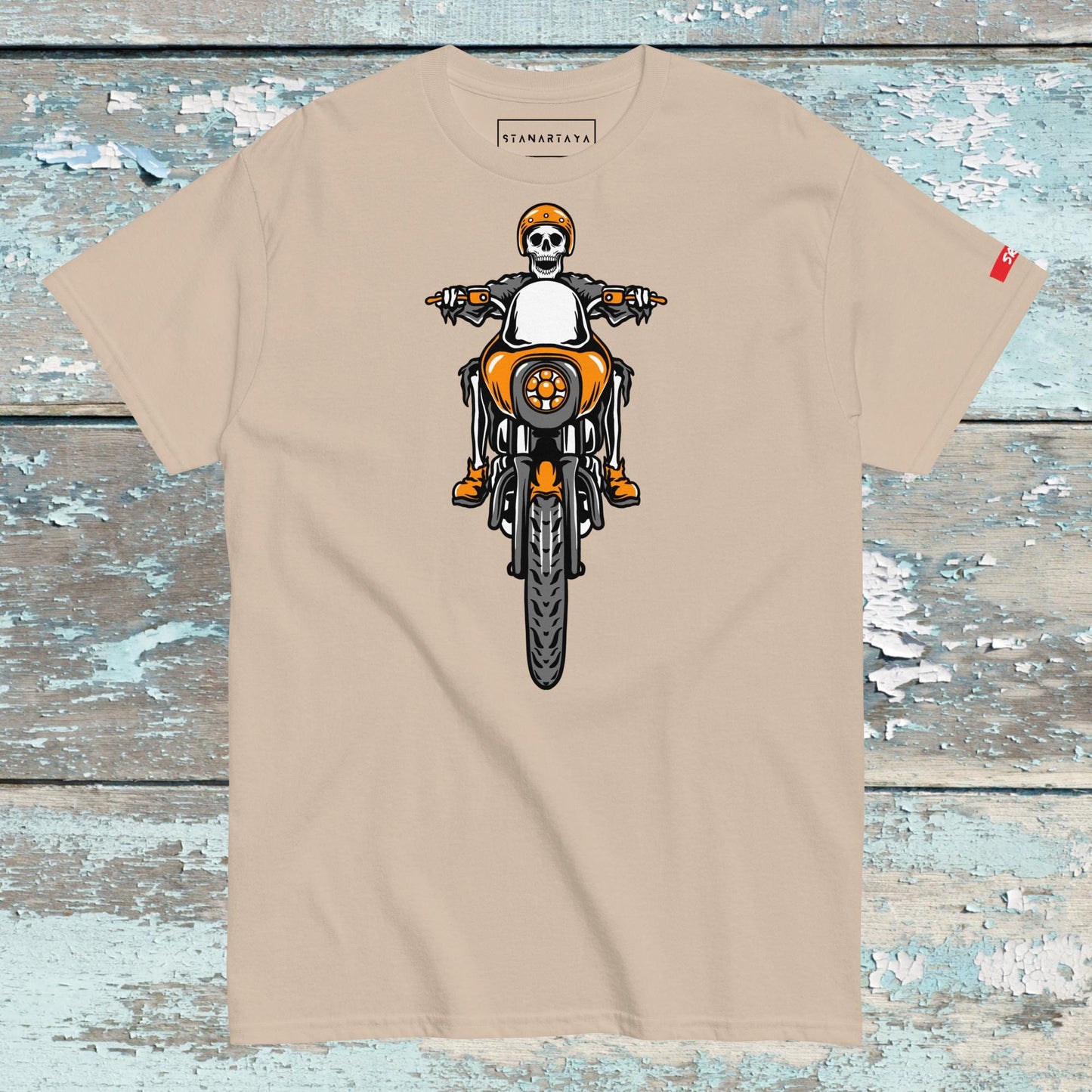 SKULL Riding motorcycle