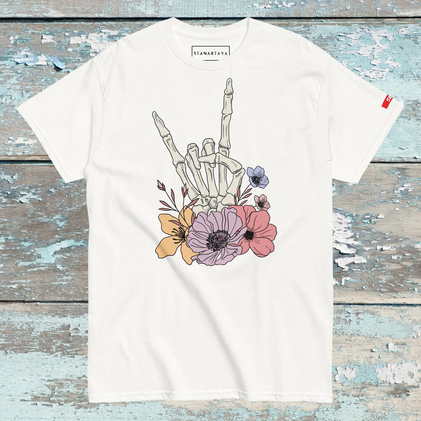 Skeleton hand Tee